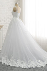 Wedding Dresses For Over 54, Classic Round neck Lace appliques White Princess Wedding Dress