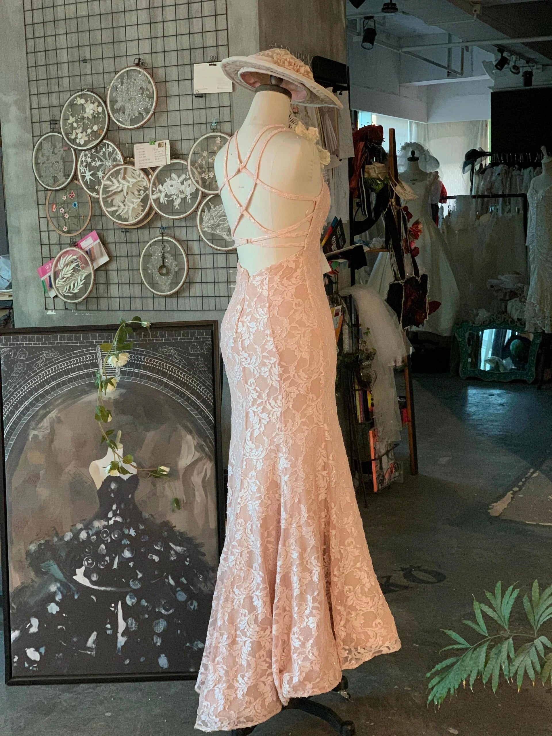 Wedding Dresses Costs, Classic Vintage Lace Floor Length Mermaid Wedding Dress