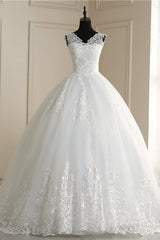 Wedding Dress For The Beach, Classic White V neck Sleeveless Ball Gown Lace Wedding Dress