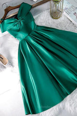 Short Dress Style, Cute Off Shoulder Green Satin Short Prom Dresses, Off the Shoulder Green Homecoming Dresses, Green Formal Evening Dresses
