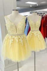 Party Dress Dress, Cute V Neck Yellow Lace Short Prom Dress with Belt, Yellow Lace Homecoming Dress, Short Yellow Formal Evening Dress