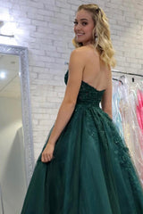 Dark Green Tulle A Line Prom Dress with Appliques