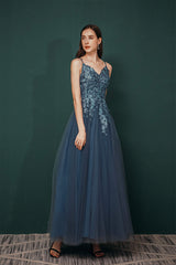 Classy Outfit Women, Dusty Blue Tulle A-line Low back Spaghetti strap Prom Dresses
