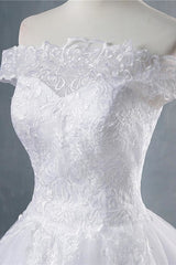 Wedding Dress Order Online, Elegant Appliques Lace Tulle A-line Wedding Dress