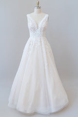 Wedding Dress For, Elegant Long A-line V-neck Appliques Lace Tulle Backless Wedding Dress