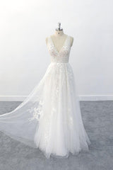 Weddings Dresses Online, Elegant Long  A-line V-neck Appliques Tulle Backless Wedding Dress