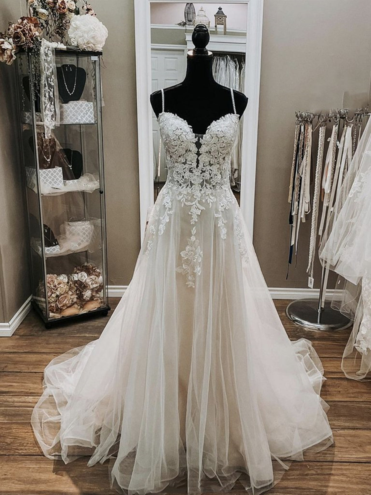 Wedding Dresses For Bridesmaid, Elegant Long A-line V Neck Spaghetti Straps Lace Tulle Wedding Dresses
