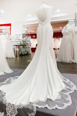 Wedding Dresses And Shoes, Elegant Long Mermaid Spaghetti Straps Lace Satin Open Back Wedding Dress