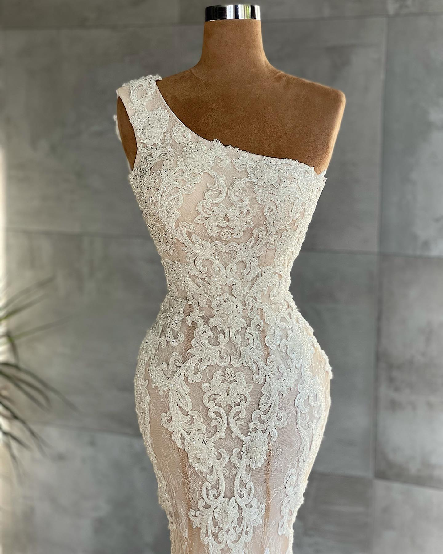 Wedding Dresses Inspo, Elegant Long One Shoulder Appliques Lace Mermaid Wedding Dress