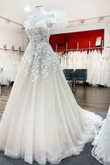 Wedding Dresses Gown, Gorgeous Long A-line Off-the-shoulder Tulle Lace Ruffles Wedding Dress