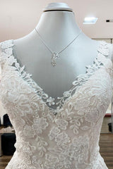Wedding Dress Backless, Graceful Long A-line Tulle V Neck Lace Open Back Wedding Dresses