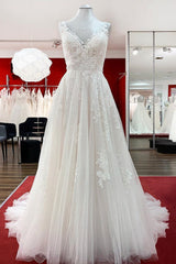 Wedding Dresses With Sleeves Lace, Graceful Long A-line Tulle V Neck Lace Open Back Wedding Dresses