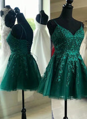 Formal Dress Boutiques Near Me, Green V-neckline Lace and Tulle Short Prom Dress, Green Homecoming Dresses