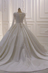 Wedding Dresses With Long Sleves, Ivory Long Sleevess Jewel Ruffless Flowers Bedaings Wedding dress