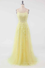 Graduation Outfit Ideas, Light Yellow A-line Scoop Neckline Embroidered Tulle Long Prom Dress