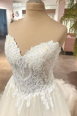 Wedding Dress Fittings, Long A-Line Sweetheart Backless Tulle Appliques Lace Wedding Dress