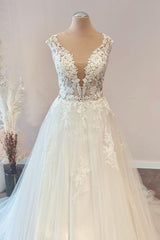 Wedding Dress Idea, Long A-Line Sweetheart Floral Lace Tulle Wedding Dress