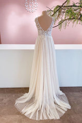 Wedding Dressing Gown, Long A-Line Sweetheart Tulle Backless Wedding Dress With Floral Lace