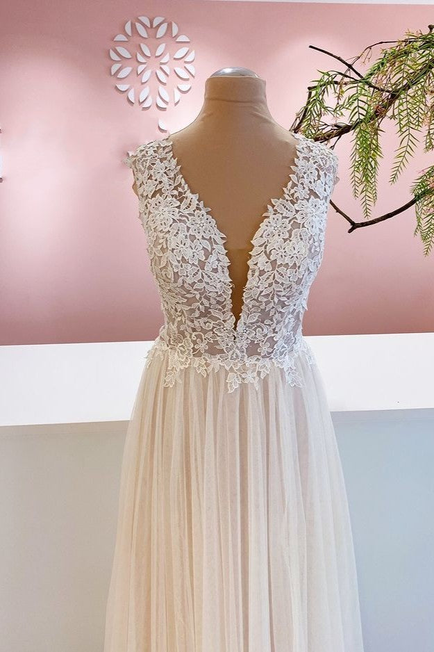 Wedding Dresses Open Back, Long A-Line Sweetheart Tulle Backless Wedding Dress With Floral Lace