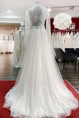 Wedding Dress Beach, Long A-line Sweetheart Tulle Beadings Lace Appliques Wedding Dresses With Sleeves