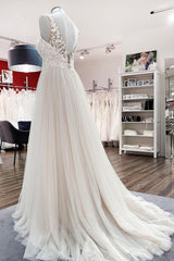 Weddings Dress Styles, Long A-line Tulle V Neck Open Back Appliques Lace Wedding Dress