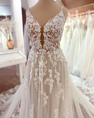 Wedding Dress Simple, Long A-line V-neck Sleeveless Floral Lace Tulle Boho Wedding Dresses