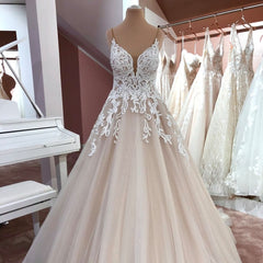 Wedding Dresses Boutiques, Long A-Line V-neck Spaghetti Straps Backless Appliques Lace Tulle Wedding Dress