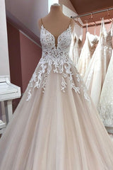 Wedding Dress Shaper, Long A-Line V-neck Spaghetti Straps Backless Appliques Lace Tulle Wedding Dress