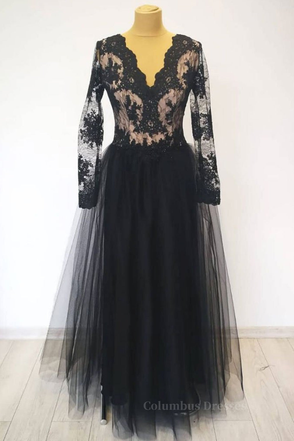 Party Dress For Wedding, Long Sleeves V Neck Black Lace Long Prom Dresses, Long Sleeves Black Formal Dresses, Black Lace Evening Dresses