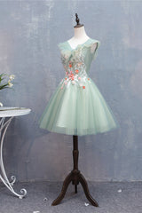 Prom Dresses Sites, Lovely Short Tulle V-neckline with Flower Lace Party Dress Homecoming Dress, Short Formal Dresses