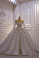 Wedding Dresses Train, Luxurious Ball Gown Long Sleevess 3D Lace Sweetheart Long Wedding Dresses