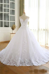 Wedding Dress Winter, Luxurious Lace Beaded Wedding Dresses New Arrival V Neck Straps Long Ball Gown Wedding Party Bridal Dress