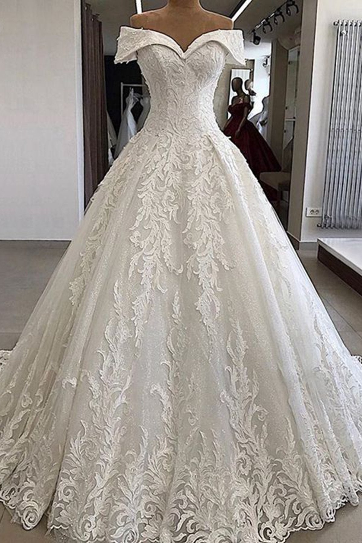 Wedding Dresses Vintage Style, Luxury Long A-line Off the Shoulder Applique Lace Wedding Dress