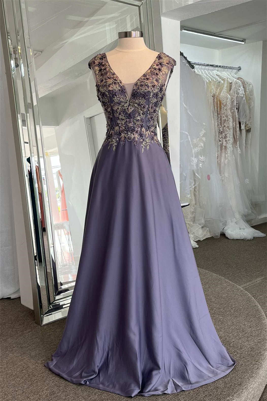 Party Dress Shop Near Me, Lavender Plunging V Neck Sleeveless Beaded Appliques Long Formal Dress