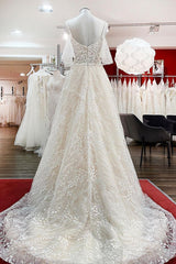Wedding Dresses Trains, Modest Long A-line Sweetheart Tulle Lace Appliques Wedding Dress with Sleeves