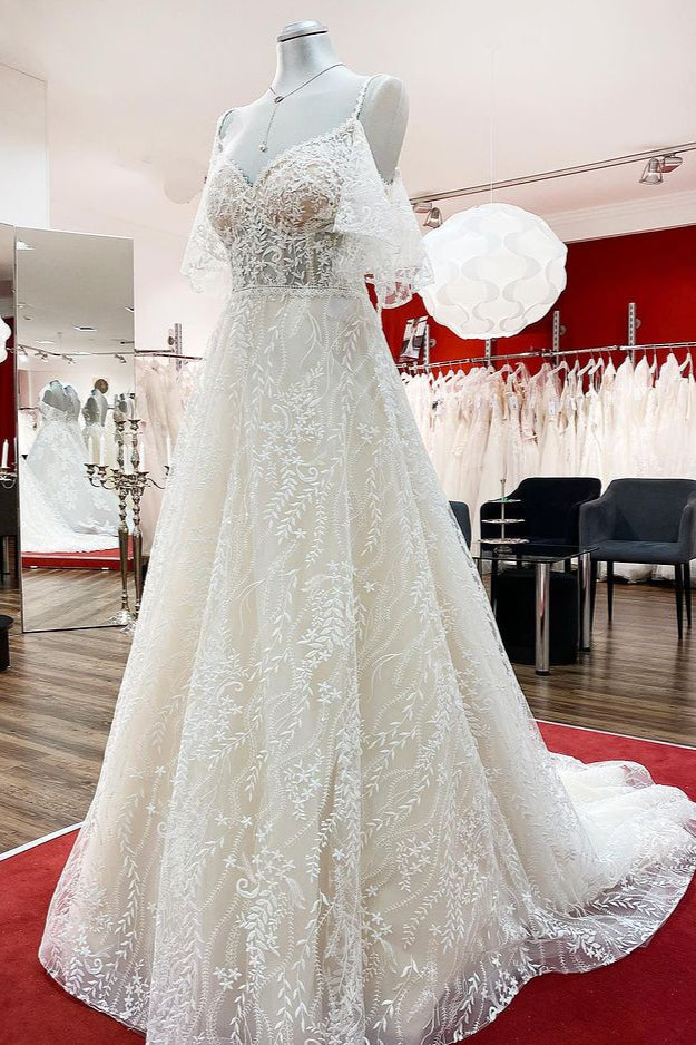 Wedding Dress Boutiques Near Me, Modest Long A-line Sweetheart Tulle Lace Appliques Wedding Dress with Sleeves