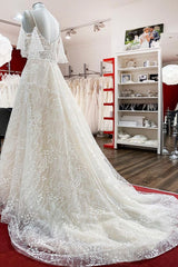 Wedsing Dresses Boho, Modest Long A-line Sweetheart Tulle Lace Appliques Wedding Dress with Sleeves