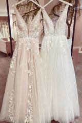 Wedding Dress Simple Elegant, Modest Long A-line V-neck Backless Tulle Lace Wedding Dress