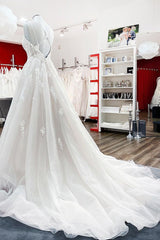 Wedding Dresses Sexy, Modest Long Princess V-neck Tulle Spaghetti Straps Wedding Dress with Lace