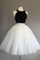 Bridesmaid Dress 2058, Two Piece Halter Knee Length Short Sleeveless Black Ivory Tulle Homecoming Dresses