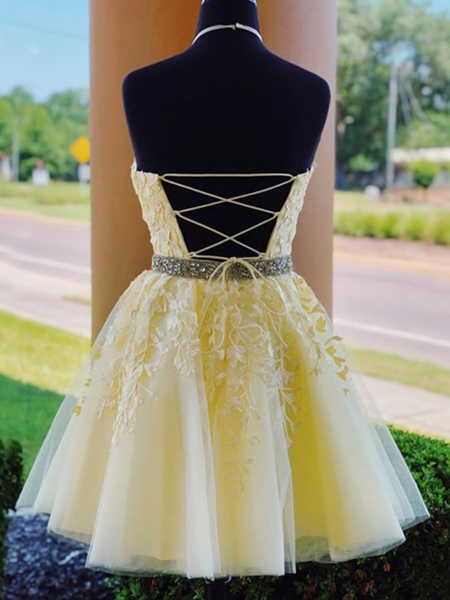 Party Dress For Couple, Charming A-Line Halter Cross Back Yellow Tulle Short with Appliques Homecoming Dresses
