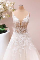 Wedding Dresses With Sleeves Lace, Romantic Long A-line Spaghetti Straps Appliques Lace Tulle Wedding Dress