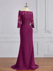 Bridesmaids Dress Designs, Sheath/Column Off-the-Shoulder Sweep Train Mother of the Bride Dresses With Appliques Lace