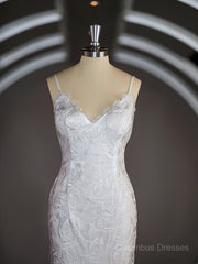 Wedding Dress Classy Elegant, Sheath/Column V-neck Sweep Train Lace Wedding Dresses with Appliques Lace