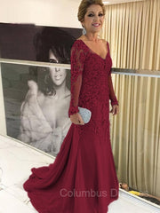 Formal Dress Stores, Sheath/Column V-neck Sweep Train Tulle Mother of the Bride Dresses With Appliques Lace