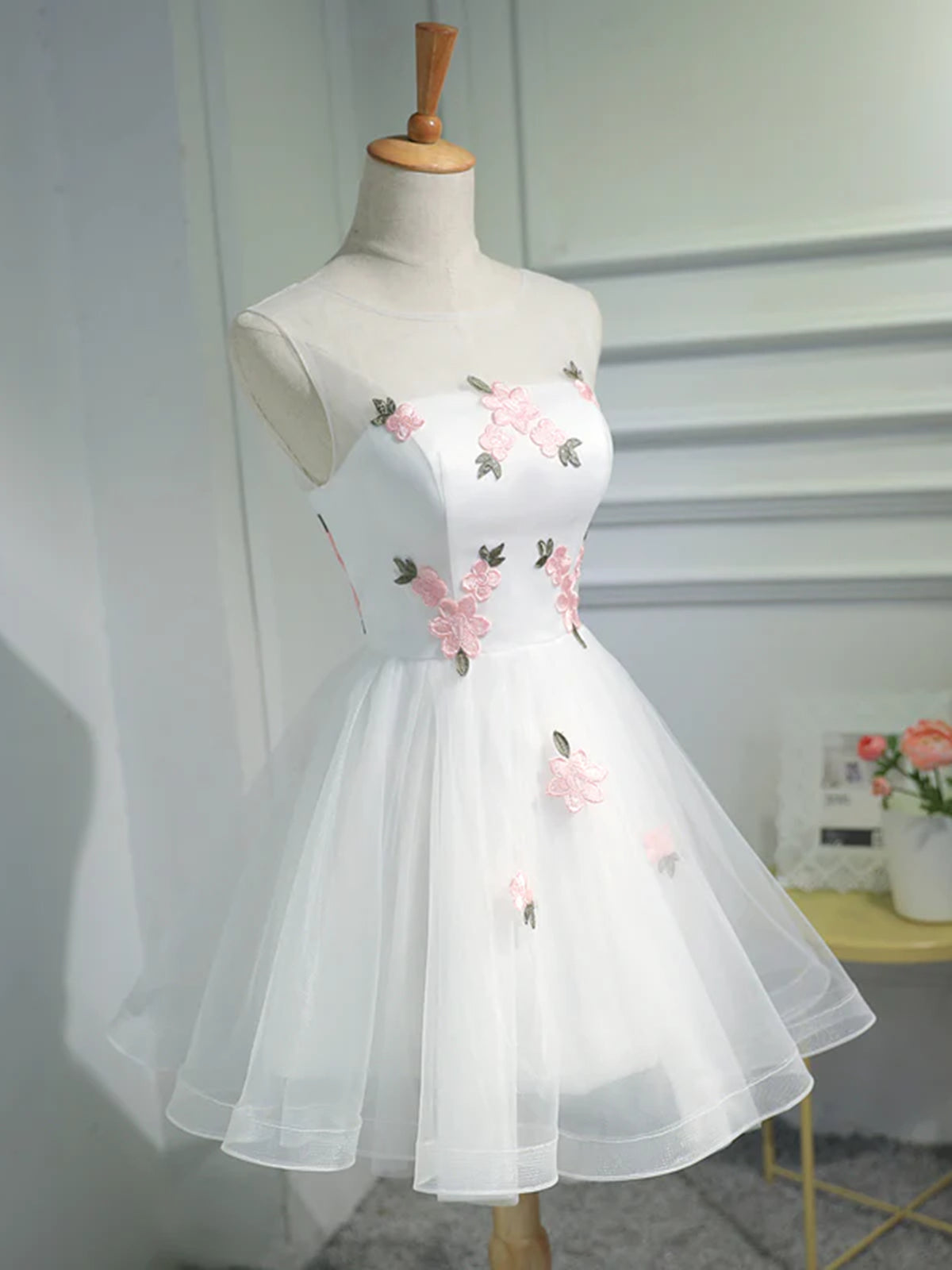 Spring Wedding Color, Short White Floral Prom Dresses, Short White Floral Formal Homecoming Dresses