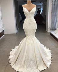 Wedding Dresses 2027, Spaghetti Straps Lace Fit and Flare Wedding Dresses Overskirt Appliques Detachable Satin Backless Bridal Gowns