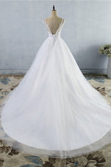 Wedding Dresses Tulle, Strapless Lace Appliques Ball Gown Wedding Dresses Sleeveless Bridal Gowns with Sweep Train