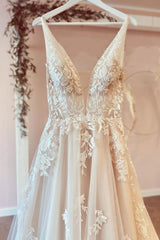 Wedding Dress Trends, Stunning Long A-Line V-neck Tulle Floral Lace Wedding Dress