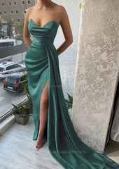 Party Dress Shiny, Trumpet/Mermaid Sweetheart Strapless Court Train Satin Prom Dress With Pleated Split